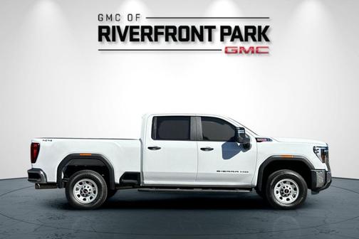 2024 GMC Sierra 2500 Pro