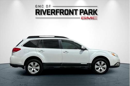 2012 Subaru Outback 2.5i Premium