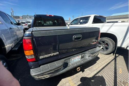 2005 GMC Sierra 1500 SLT Crew Cab