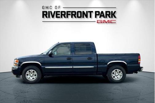 2005 GMC Sierra 1500 SLT Crew Cab