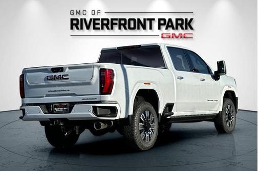 Glacier White Tricoat 2026 GMC Sierra 2500 Denali