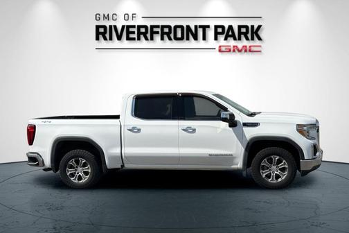 Summit White 2019 GMC Sierra 1500 SLT