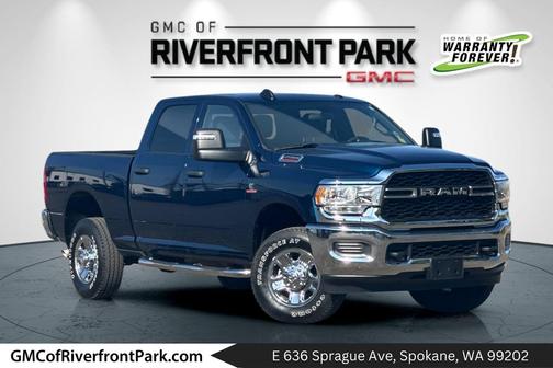 2023 RAM 2500 Tradesman Crew Cab 4x4 6'4' Box