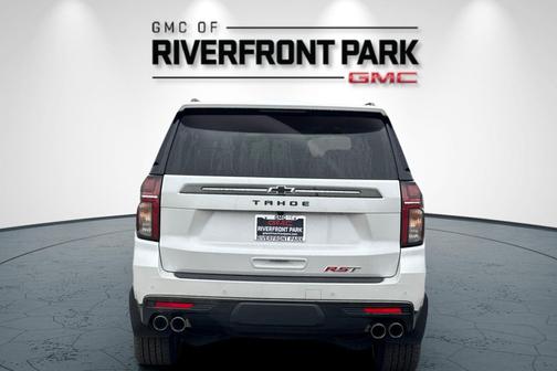 2022 Chevrolet Tahoe 4WD RST