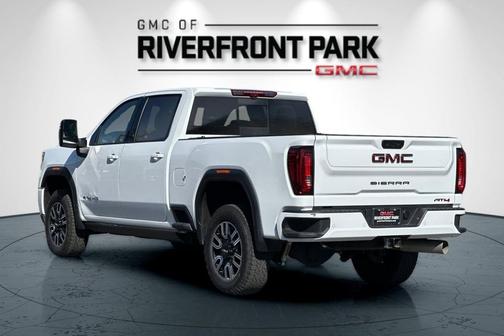 2023 GMC Sierra 2500 AT4