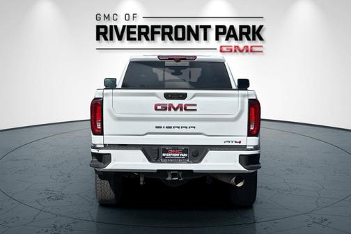 2023 GMC Sierra 2500 AT4