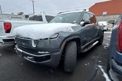 2023 Rivian R1T Adventure