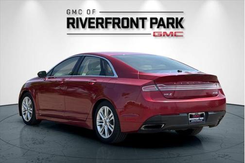 2013 Lincoln MKZ Base