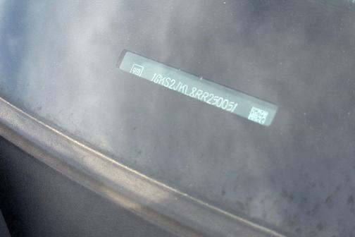 White Frost Tricoat 2024 GMC Yukon XL Denali