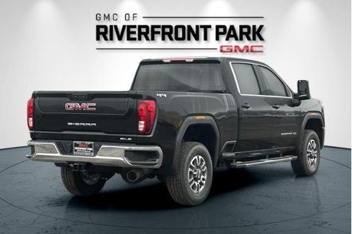 2025 GMC Sierra 2500 SLE