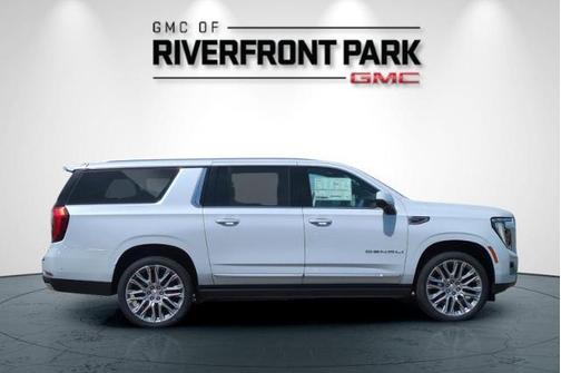 Glacier White Tricoat 2026 GMC Yukon XL Denali
