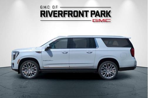 Glacier White Tricoat 2026 GMC Yukon XL Denali