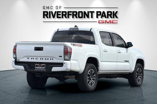 Ice Cap 2023 Toyota Tacoma TRD Sport