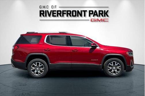 2023 GMC Acadia AWD SLT