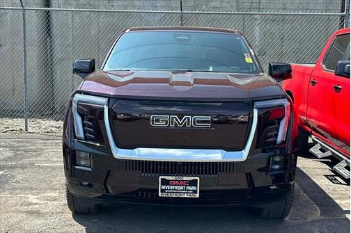 2025 GMC Sierra EV Max Range Denali