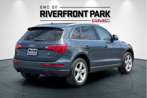 2010 Audi Q5 3.2 Premium quattro