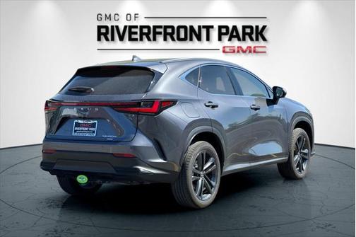 2024 Lexus NX 450h+ Luxury