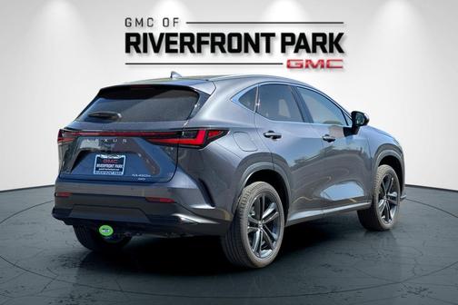 2024 Lexus NX 450h+ Luxury
