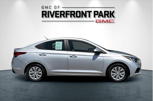 2021 Hyundai Accent SE