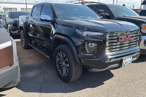 Onyx Black 2023 GMC Canyon Denali