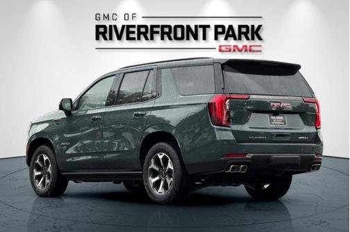 Midnight Pine 2026 GMC Yukon 4WD AT4 Ultimate