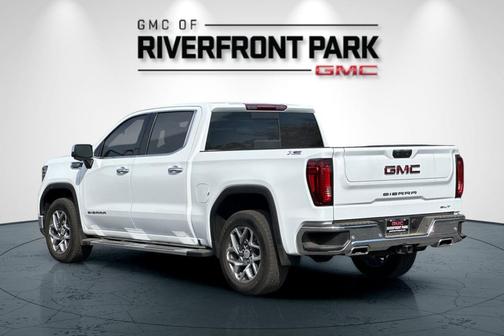 2022 GMC Sierra 1500 SLT