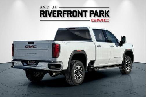 2025 GMC Sierra 2500 SLT