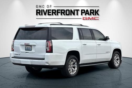 2017 GMC Yukon XL SLT