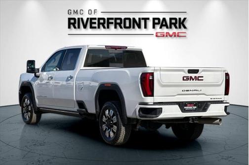 2025 GMC Sierra 3500 Denali