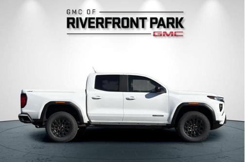 Summit White 2026 GMC Canyon Elevation
