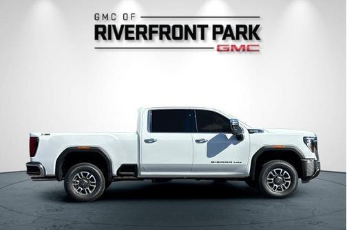 2025 GMC Sierra 2500 SLT