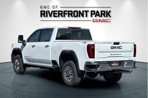 2025 GMC Sierra 2500 SLT