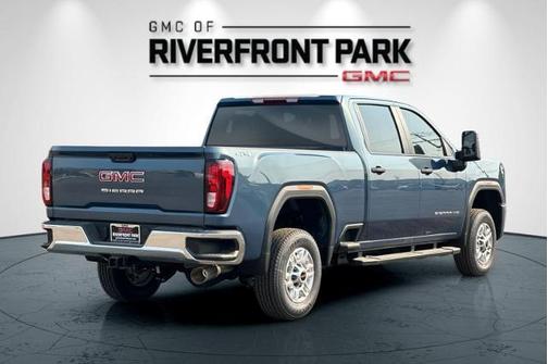 2025 GMC Sierra 2500 Base