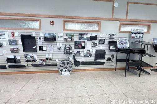 White Frost Tricoat 2021 GMC Sierra 3500 Denali