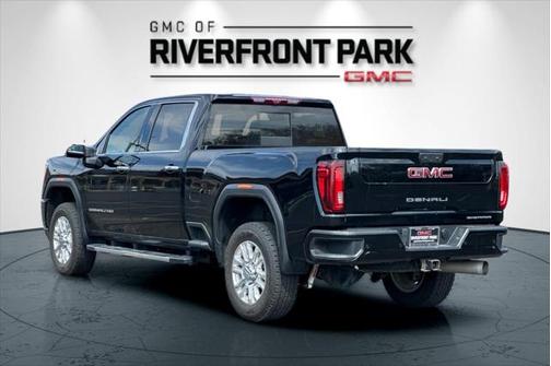 2022 GMC Sierra 2500 Denali