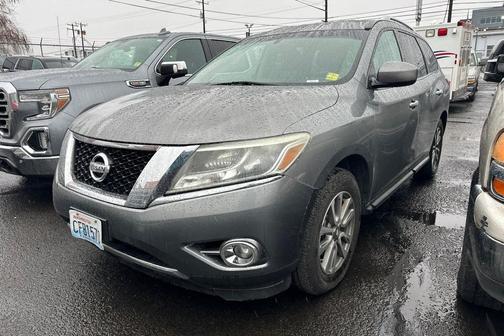 2015 Nissan Pathfinder SV