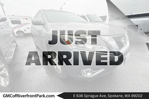 2015 Nissan Pathfinder SV