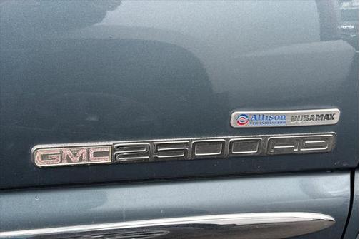 2006 GMC Sierra 2500 SLT H/D Crew Cab