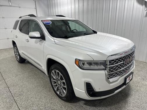 2022 GMC Acadia Denali
