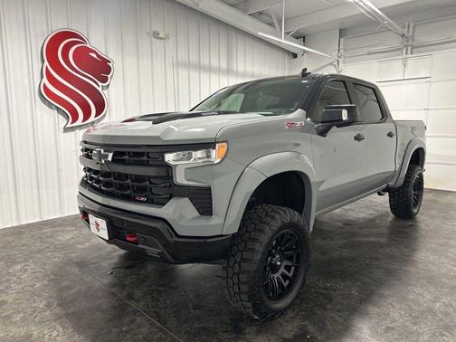 Slate Gray Metallic 2024 Chevrolet Silverado 1500 LT Trail Boss