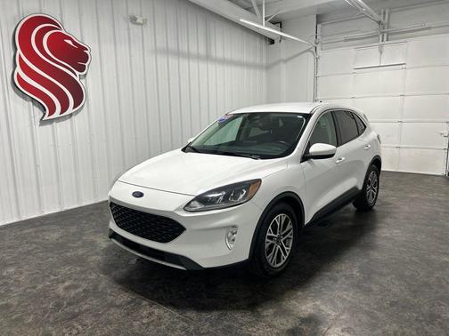 Oxford White 2022 Ford Escape SEL