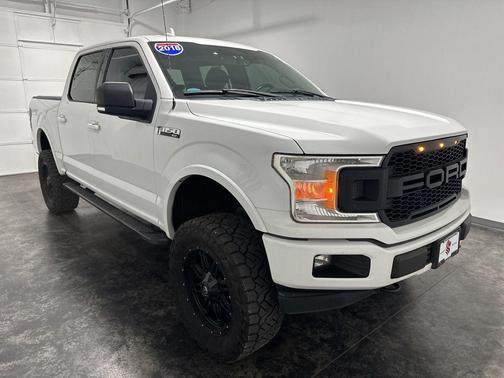 Oxford White 2018 Ford F-150 XLT