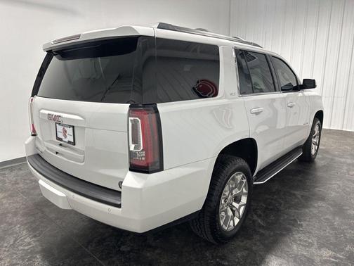 White Frost Tricoat 2016 GMC Yukon SLT