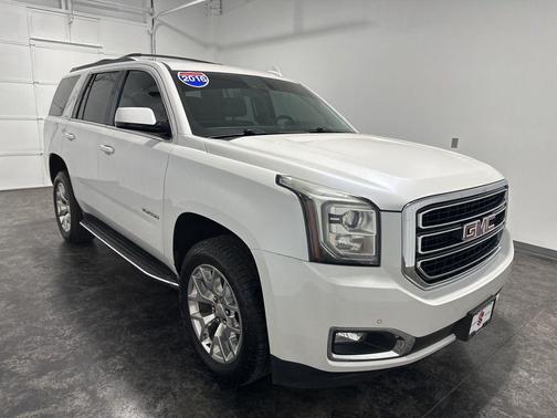 White Frost Tricoat 2016 GMC Yukon SLT