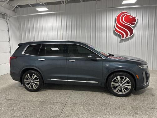 2021 Cadillac XT6 Premium Luxury FWD