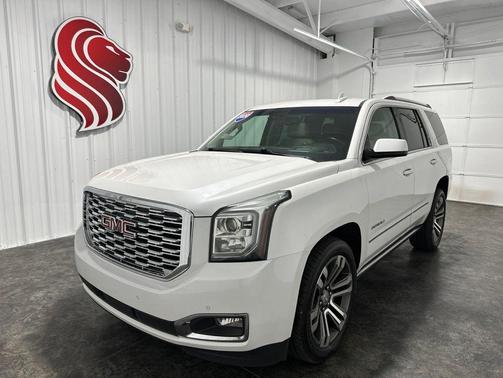 White Frost Tricoat 2020 GMC Yukon Denali