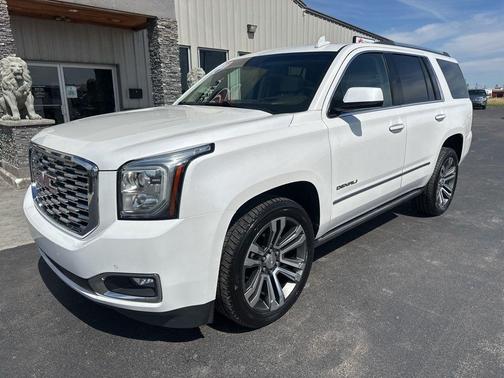 White Frost Tricoat 2020 GMC Yukon Denali