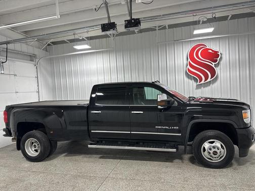 2017 GMC Sierra 3500 Denali