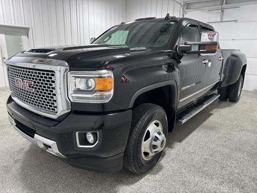 2017 GMC Sierra 3500 Denali