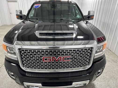 2017 GMC Sierra 3500 Denali